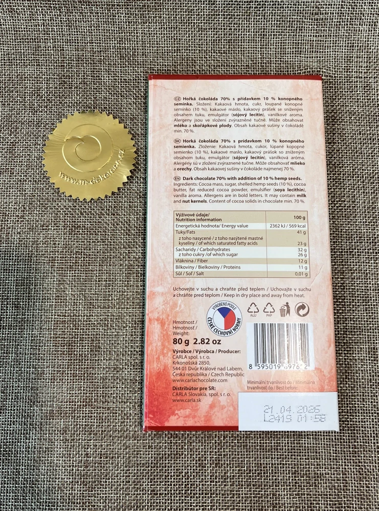 Hořká čokoláda Carla 70% s konompnými semínky 80 g