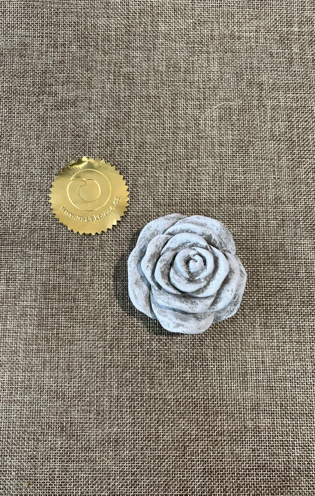 Betonová růže 7 x 4,5 cm