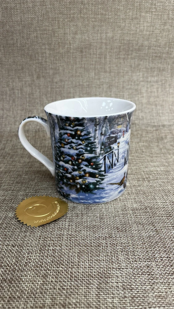 Porcelánový hrnek - vánoční krajina