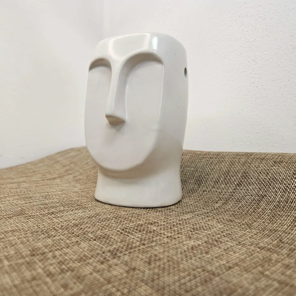 Porcelánová aromalampa hlava - krémová
