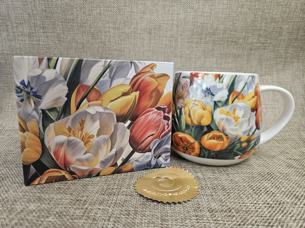 Hrnek - Tulipánová louka