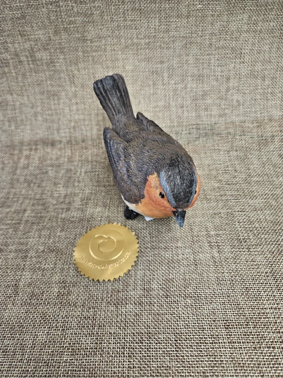 Ptáček červeno-černý
