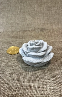 Betonová růže 10 x 6,5 cm